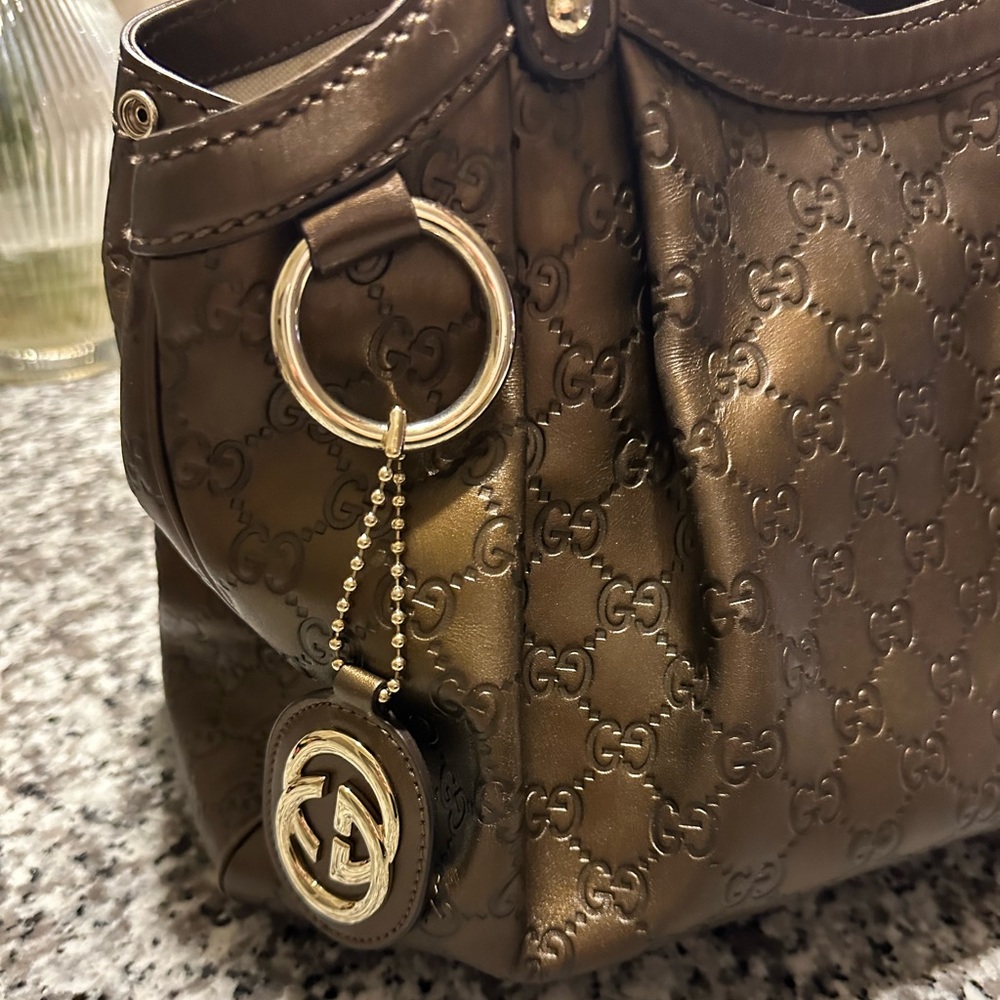 Gucci sukey tote